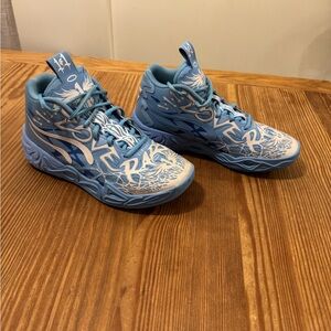 Puma LaMelo La France Men’s Basketball shoes - GREAT condition!